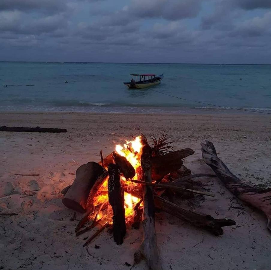 Pulau Palambakbesar Palambak Paradise Resort Pulau Banyak מראה חיצוני תמונה